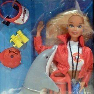 HTF Baywatch 1994 Barbie Doll/Talking Dolphin Favorite Lifeguard 