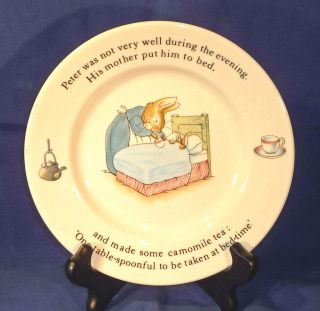 Wedgwood Peter Rabbit Put Him to Bed Dessert Plate