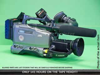 JVC GY GY DV500 Camcorder w/ 2x PAG Li ion batteries, Charger, Mic and 