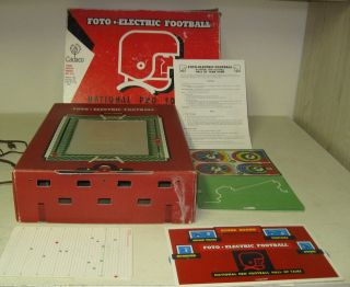 VINTAGE 1965 CADCO FOTO ELECTRIC FOOTBALL NATIONAL PRO FOOTBALL HALL 