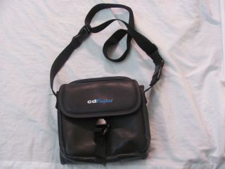 CDPROJECTS CD & CD PLAYER CARRYING CASE BLACK W/STRAP