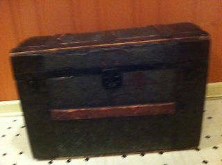 ANTIQUE STAGECOACH CHEST FROM HOME VISITED BY THOMAS EDISON