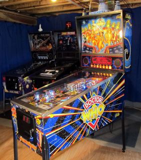 DOCTOR WHO PINBALL MACHNE, AUTOGRAPHED BY GAME DESIGNERS