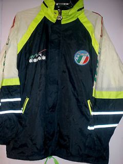 Authentic Diadora soccer ITALY windbreaker jacket with hidden zip in 