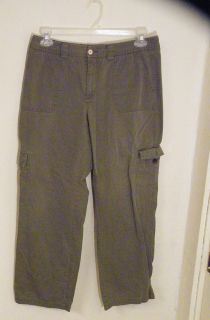 Womens DOCKERS Gray Khaki Casual Cargo Pants Size 12 Medium (12M)