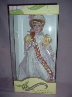rapunzel porcelain doll in Dolls