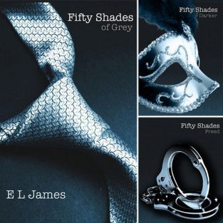   50 Shades of Grey + Freed + Darker Collection Trilogy E L James Books