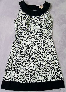BLACK & WHITE COTTON SHORT DRESS BY CANDIES SIZE 5 JUNIORS (FITS 