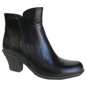 Eric Michael Womens Hattie Leather Side Zip Ankle Boots 54008 [ Black 