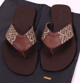 FENDI SHOES $370 BROWN LOGO ZUCCA LEATHER THONG SANDALS 9.5 42.5e NEW