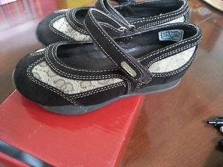 guess shoes in Kids Clothing, Shoes & Accs