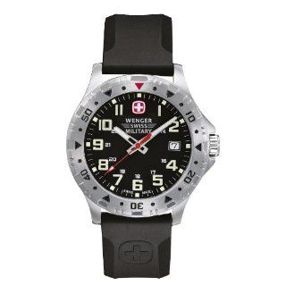  79307 Off Road Black Dial Rubber Strap Watch: Watches: 