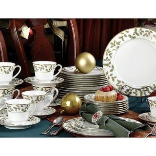 Noritake Holly and Berry Gold 40 Piece Dinner Set   4173 40B