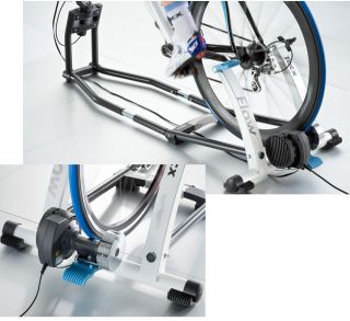 Wiggle  Tacx Flow Multiplayer VR Trainer  Turbo Trainers