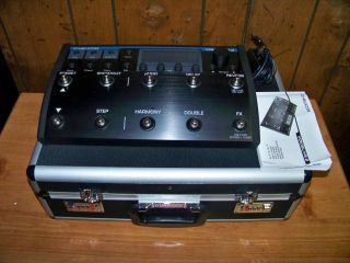 Like New TC Helicon TC  Helicon Voicelive 2  Sweetwater Trading Post