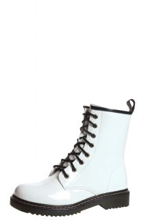 IIiana White Lace Up Patent Boot at boohoo