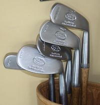hickory golf club set in Sporting Goods