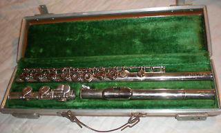 BOOSEY & HAWKES SERIES 2 20 VINTAGE FLUTE made in London Student