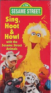 Sesame Street: Sing, Hoot & Howl with the Sesame Street Animals VHS 
