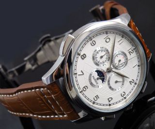   white Dial Automatic weel Chronometer deployment buckle watch PN097