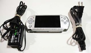silver psp 3000 system works perfectly  94