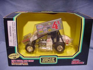 TOMMY SCOTT SERIES 2 RACING CHAMPIONS WORLD OF OUTLAWS 1:24 SPRINT CAR