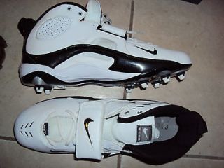 NIKE AIR TEAM CLEATS BRAND NEW WITH OUT BOX HIGH TOPS VERY NICE