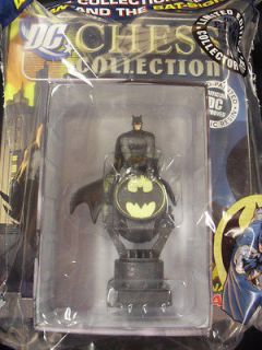 DC CHESS COLLECTION SPECIAL BATMAN BAT SIGNAL (VARIANT KING) FIGURINE 