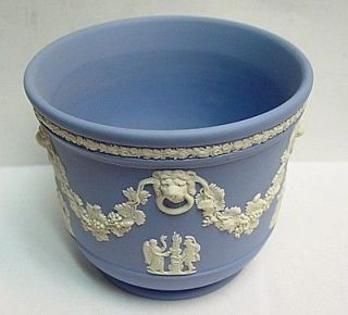 WEDGEWOOD Jasperware Cache Pot   Light Blue   5 Wide x 4 High