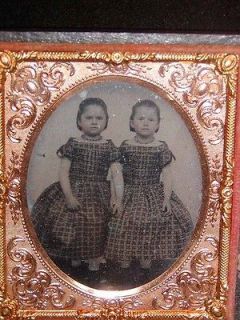 RARE Antique DAGUERREOTYPE PHOTOGRAPH in Case, of TWIN CHILDREN 