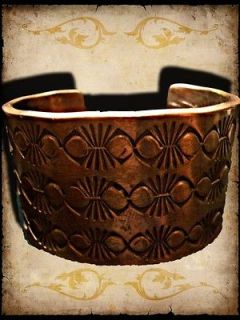   Native American~Elain​eTahe~Copper Cuff Bracelet~Signe​d~154 Grams