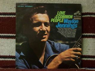 WAYLON JENNINGS   LOVE of the COMMON PEOPLE (LSP3825) VG+ cond 