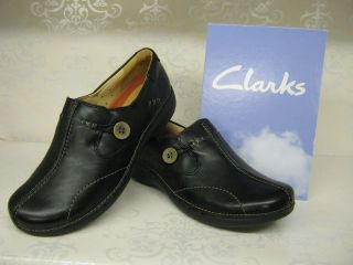 clarks unstructured un loop black leather slip on shoes