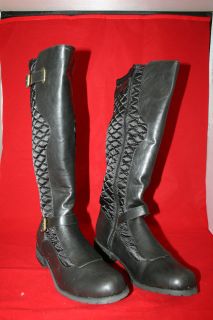 Ladies Boots Black quilted and long   BNIB   Tommy & Kate
