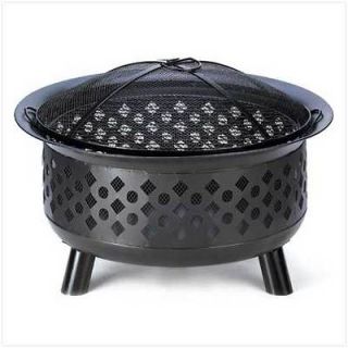 GEOMETRIC IRON FIRE PIT   BURNS WOOD OR CHARCOAL   CAMPFIRE CAMPSITE