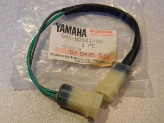 Yamaha 70 90 Hp Outboard $9.99 OIL PUMP TANK WIRE LEAD 6H1 82541 00