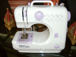Singer Pixieplus Pixie Plus Sewing Machine