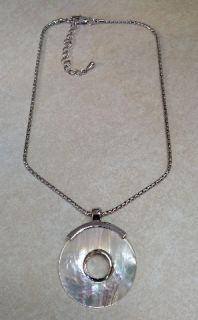 Jewels By Park Lane, Look Around mother of pearl circle necklace in 