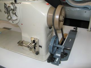Bernina 217N 08 Zigzag Industrial Sewing Machine