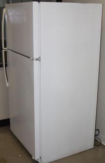 Amana 18 CU ft 2 Door White Refrigerator TM18V2W
