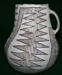 Anasazi Mogollon Pottery Chaco Black on White Pitcher No Restoration 