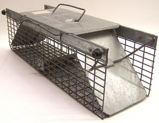 Havahart Animal Trap 18 x 5 x 5 Squirrels Chipmunks or Other Rodents 