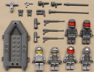 Lego Army Halo Minifigs Guys Men Lot NAVY SEALS w WEAPONS BOAT