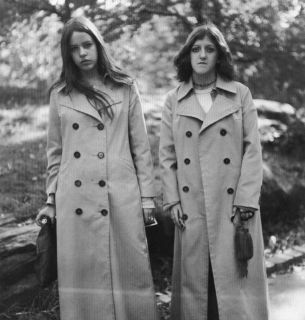 Diane Arbus 1972 First Edition identical Raincoats 091233441X