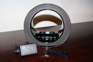 JBL Radial Micro iPod iPhone Audio Sound Speaker Dock with OEM Remote 
