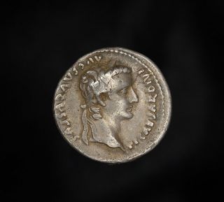 Ancient Roman Silver Denarius Jesus Tribute Penny Coin of Emperor 