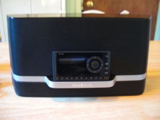   Reciever with Car Kit and Audiovox SXABB1 Speaker Dock Boombox