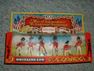 Britains Old Swoppit 54mm 1 32 AWI British Redcoats Bicentennial Set 