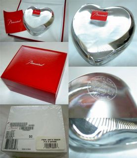 Authentic $170 Baccarat Clear Crystal Amor Puff Heart Paperweight New 