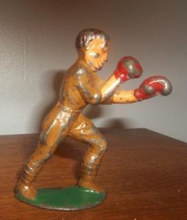 BARCLAY / MANOIL ~SOLDIER ~ with BOXING GLOVES ~ SELDOM SEEN ~ NEAT 